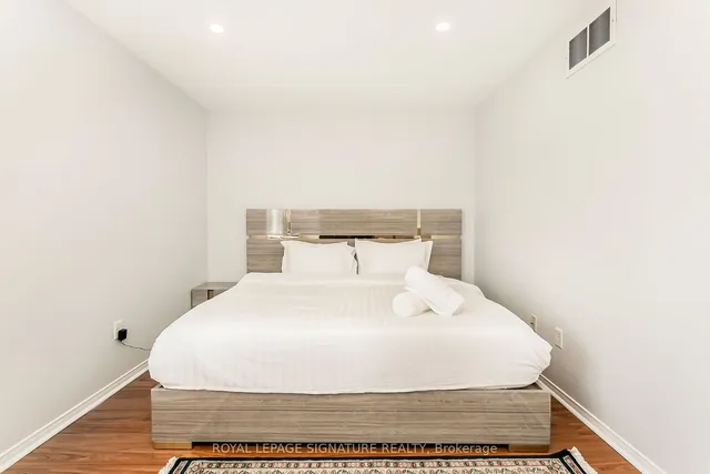 Additional image 23 of 4950 Albina Way Unit 40