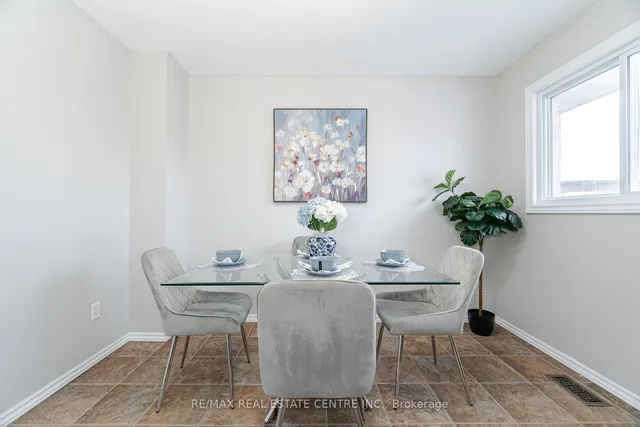 Additional image 11 of 43 Markham Cres