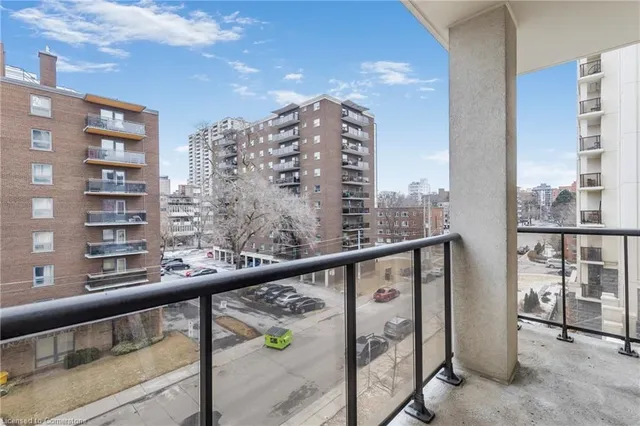 Additional image 12 of 85 Robinson St Unit 406