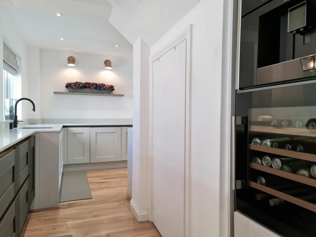 Additional image 13 of Gore Terrace, Gore Road, Eastry