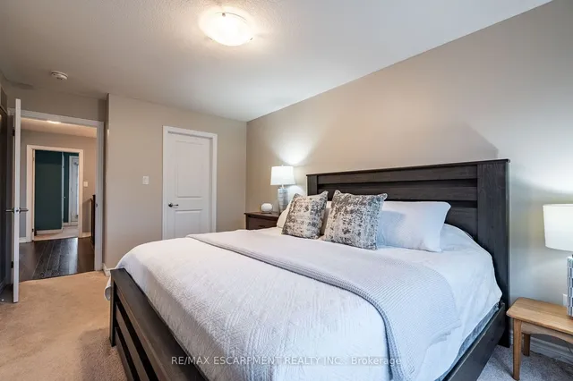 Additional image 28 of 118 Borers Creek Circ