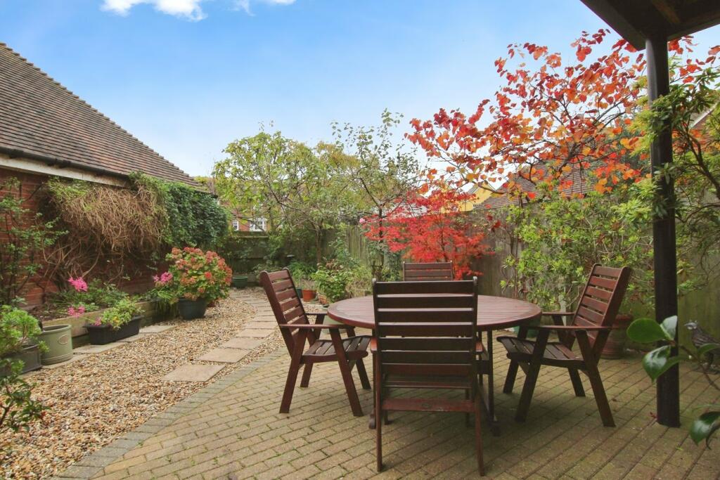 Additional image 18 of Willowbank, Sandwich, CT13