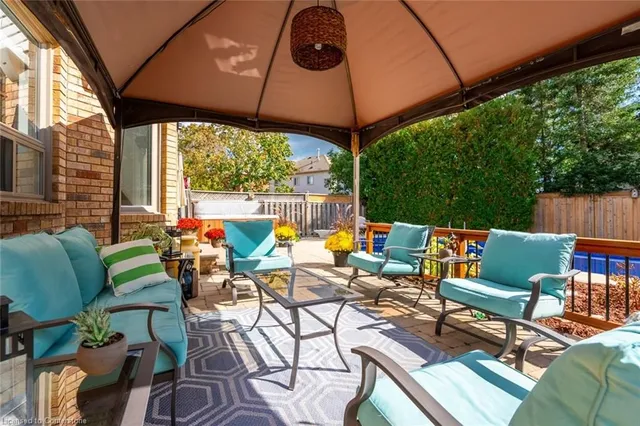 Additional image 47 of 75 Chatsworth Cres