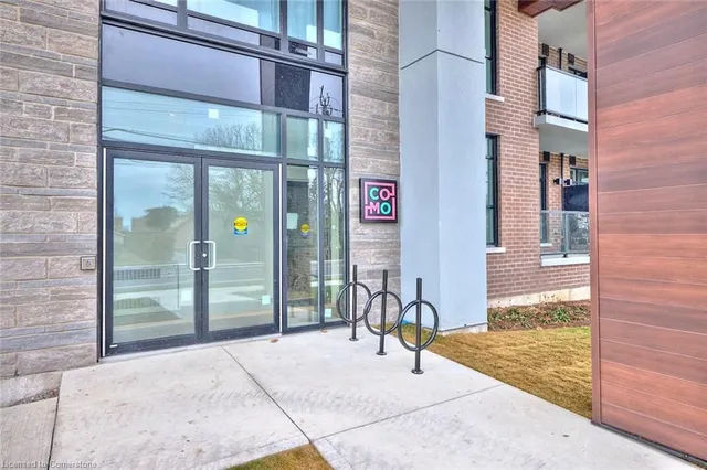 Additional image 11 of 600 North Service Rd Unit 108