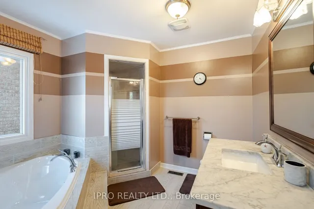 Additional image 21 of 1615 Sir Monty's Dr