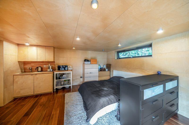 Additional image 12 of Russell Hill Road, West Purley