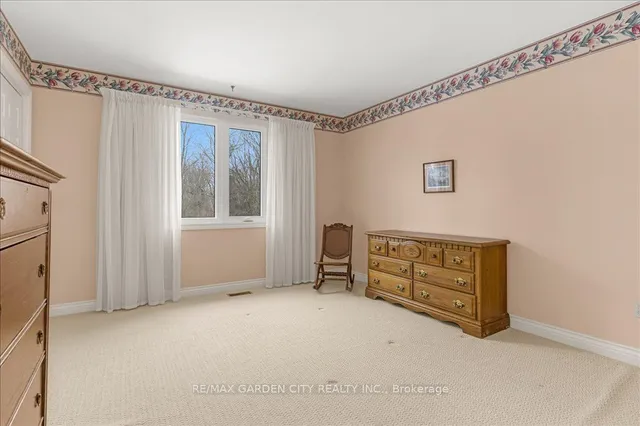 Additional image 29 of 34 Acredale Dr