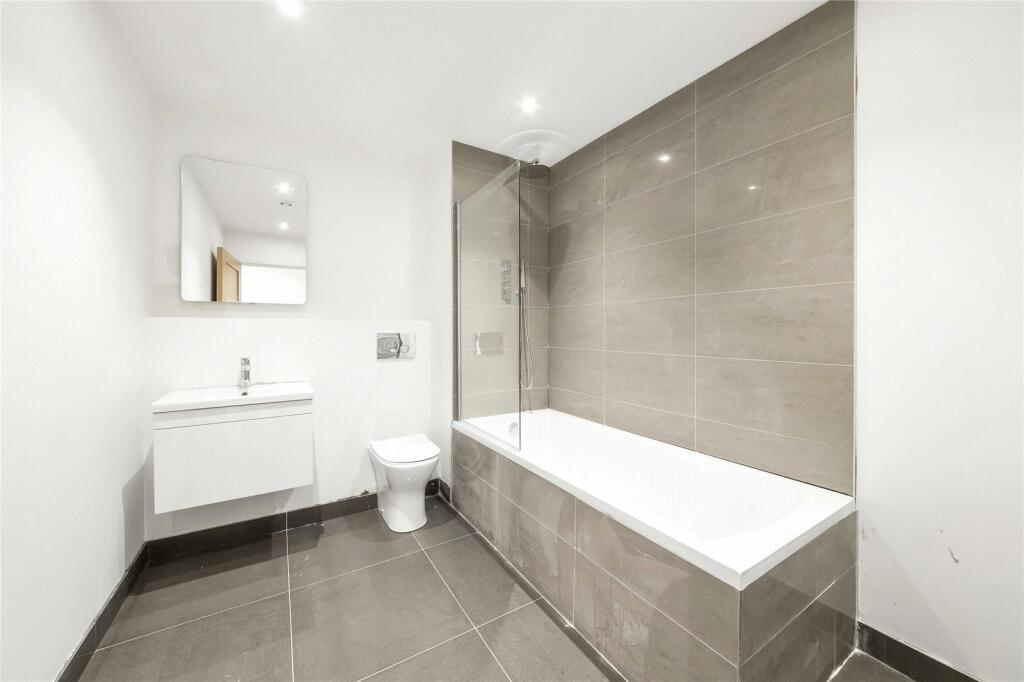 Additional image 12 of Endlesham Court,, 131 Woodcote Valley Road,, Purley, CR8