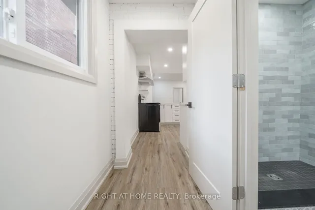 Additional image 16 of 105 Aikman Ave