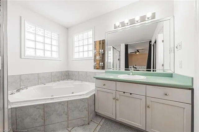 Additional image 30 of 48 Riviera Ridge