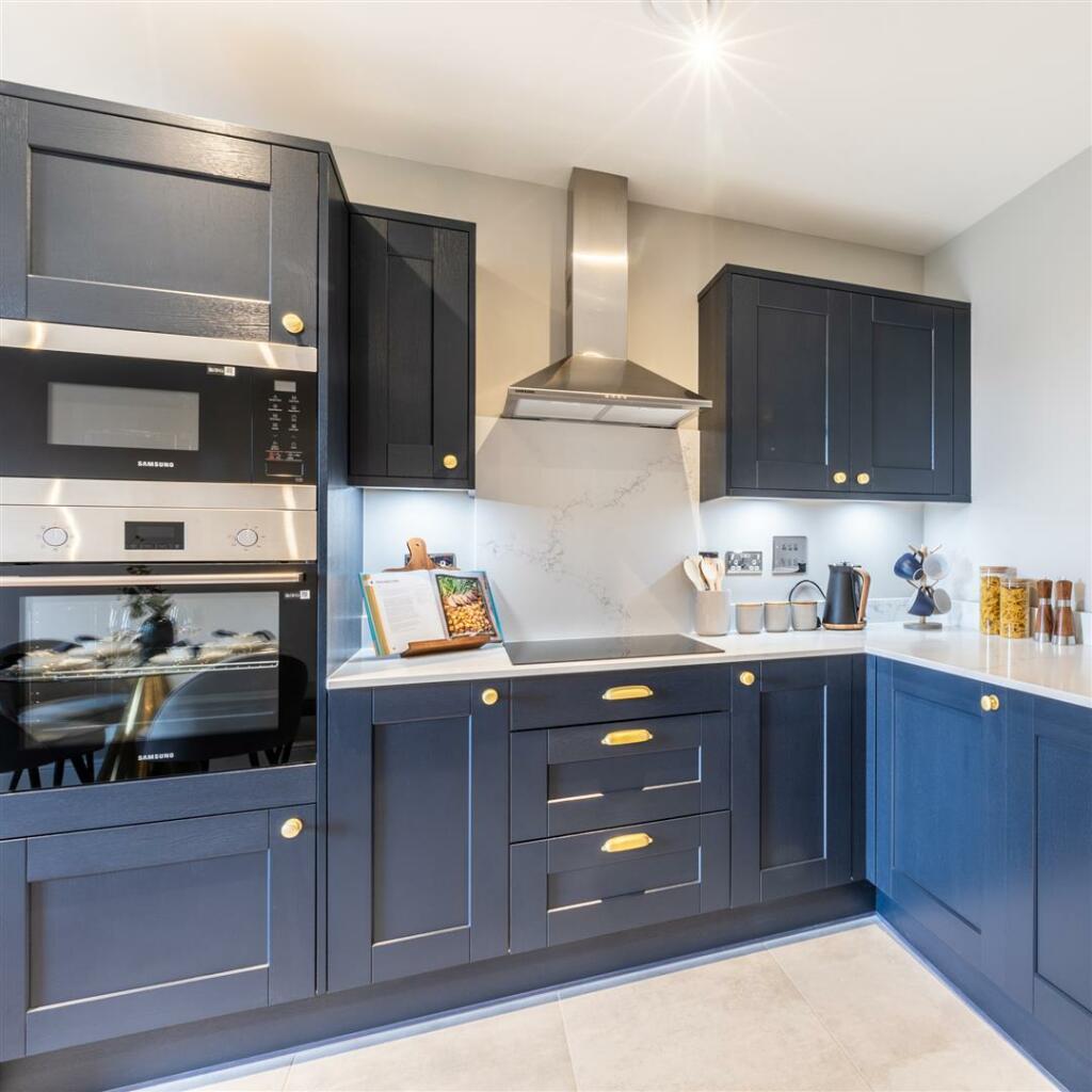 Additional image 5 of The Potter's Building, Wallers Road, Deal