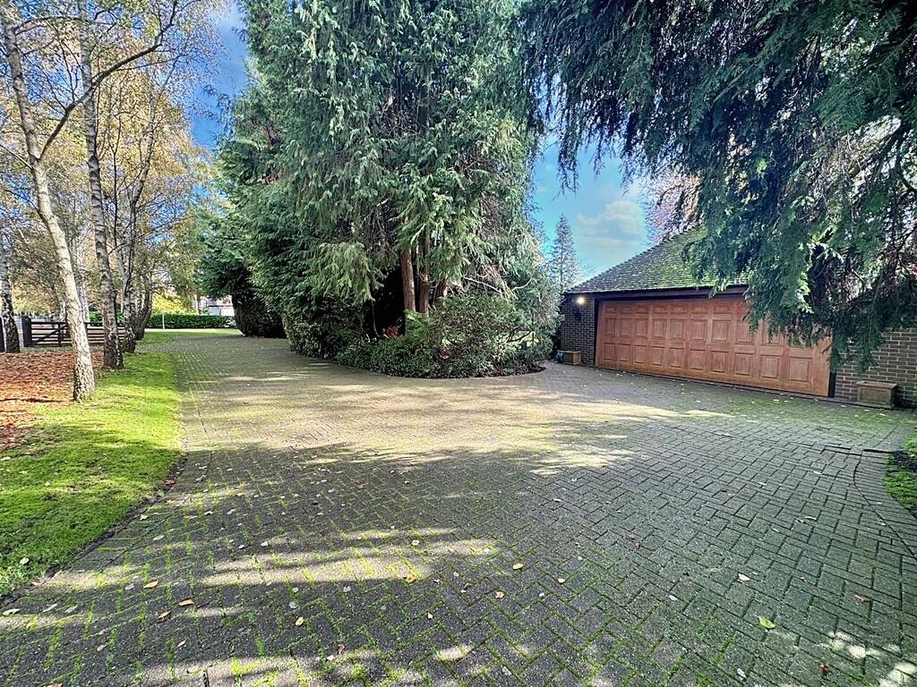 Additional image 9 of Webb Estate, Purley, Surrey