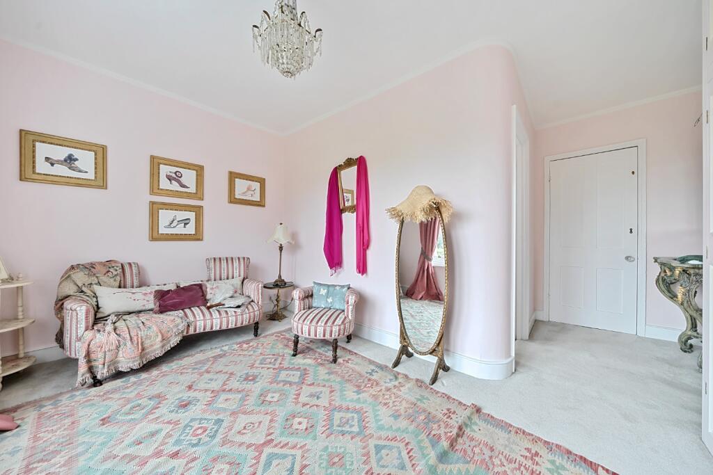 Additional image 20 of Knightrider Street, Sandwich