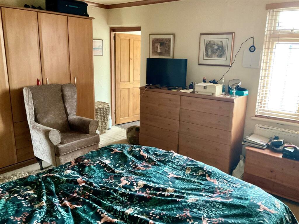 Additional image 9 of St. Martins Road, Guston