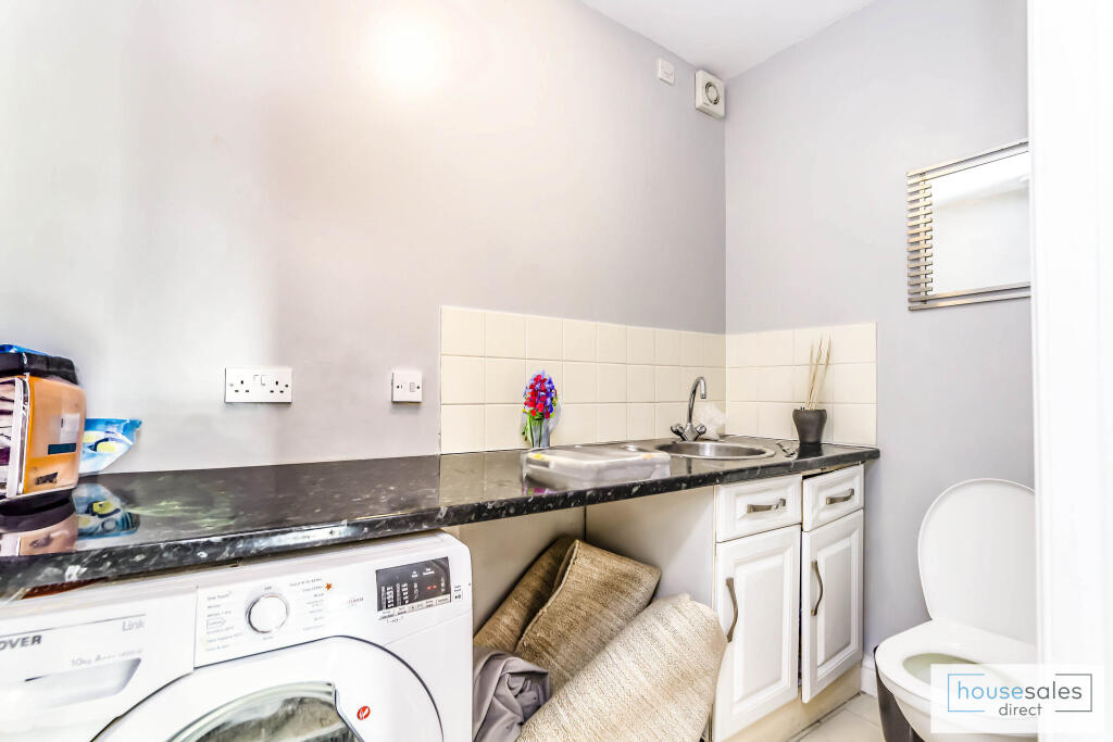 Additional image 6 of Fairlands Avenue, Thornton Heath, CR7