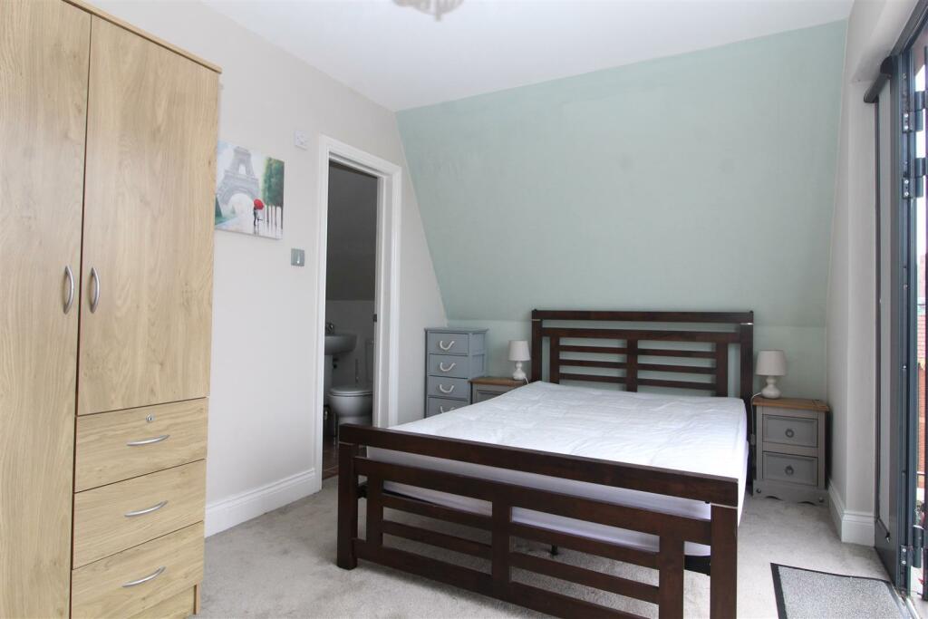 Additional image 13 of 49 Harbour Parade, Ramsgate