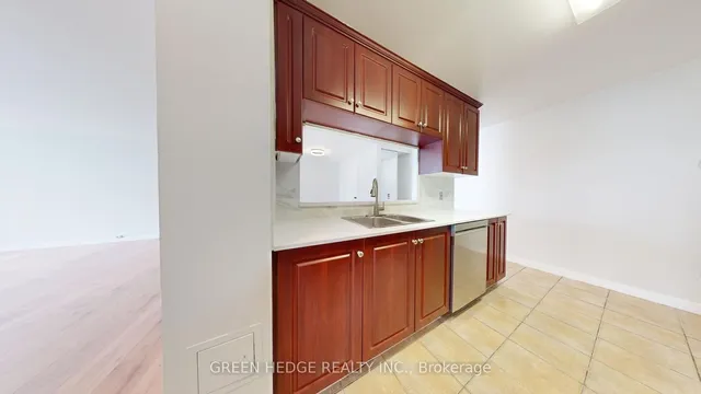 Additional image 9 of 25 Trailwood Dr Unit 707