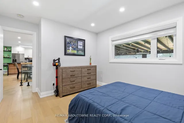 Additional image 18 of 1302 Dunbar Rd