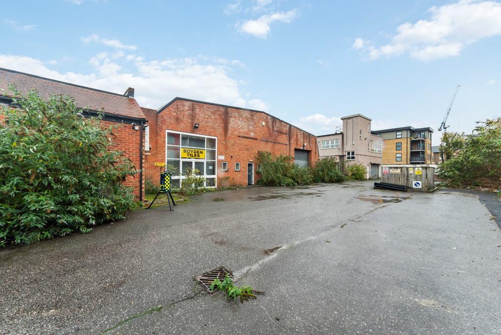 Additional image 21 of 20-24, Mayday Road, Croydon, CR7 7HL