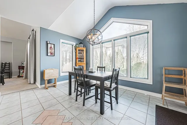 Additional image 14 of 48 Riviera Rdge