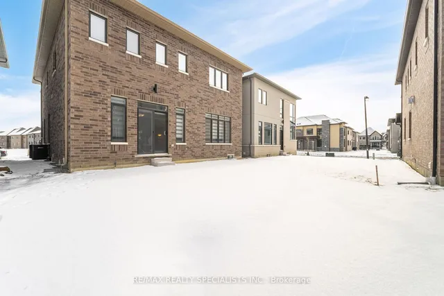 Additional image 35 of 12 Bosworth St