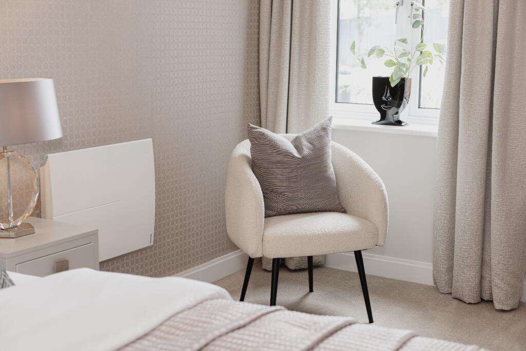 Additional image 6 of Woodcote Valley Rd, Purley