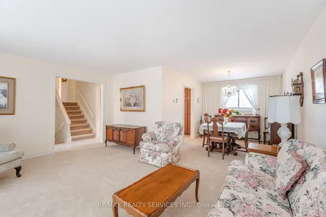 Additional image 9 of 34 Parkend Ave