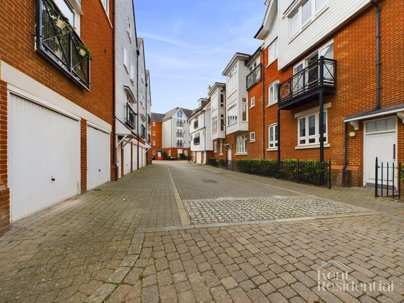 Additional image 6 of Great Stour Mews, Canterbury