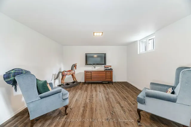 Additional image 20 of 656 Hyacinthe Blvd