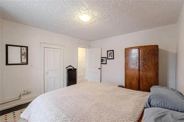 Additional image 36 of 62 East 23rd St