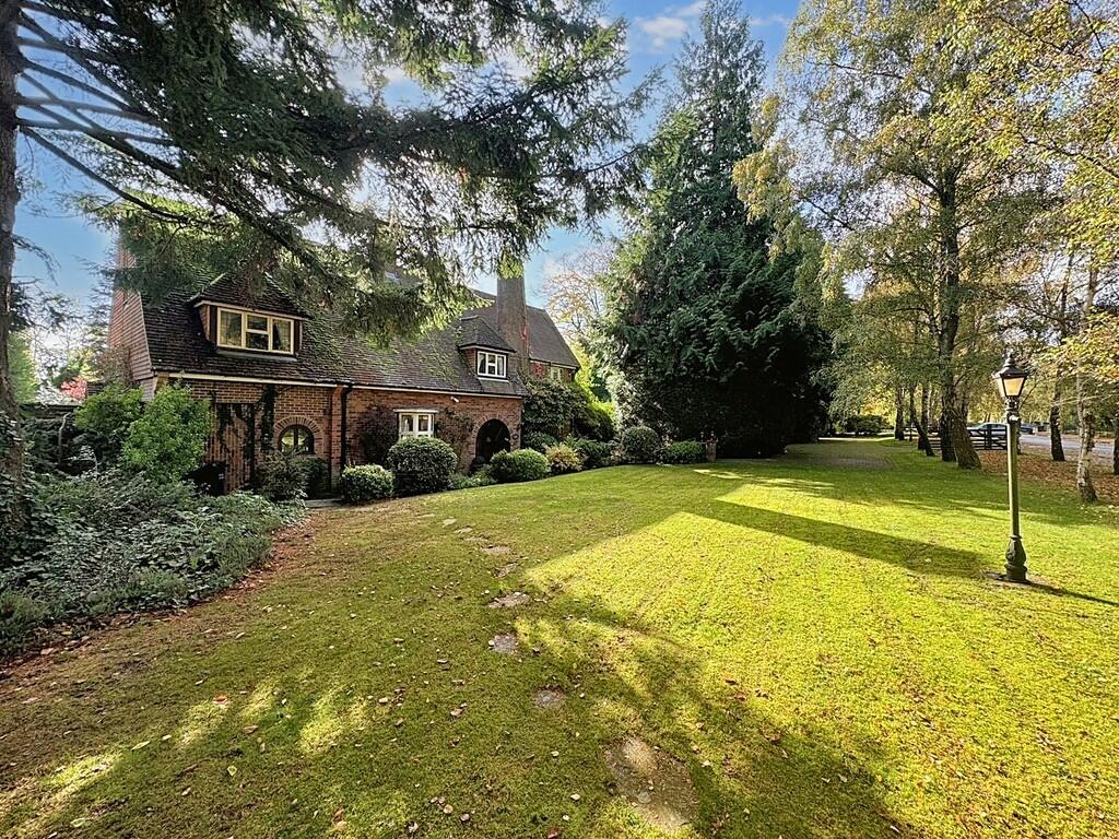 Additional image 8 of Webb Estate, Purley, Surrey