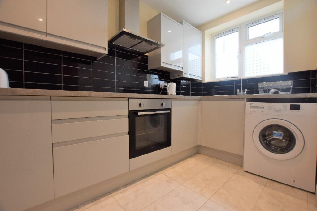 Additional image 12 of 4 bed Student Home - CCCU - 1a Arran Mews