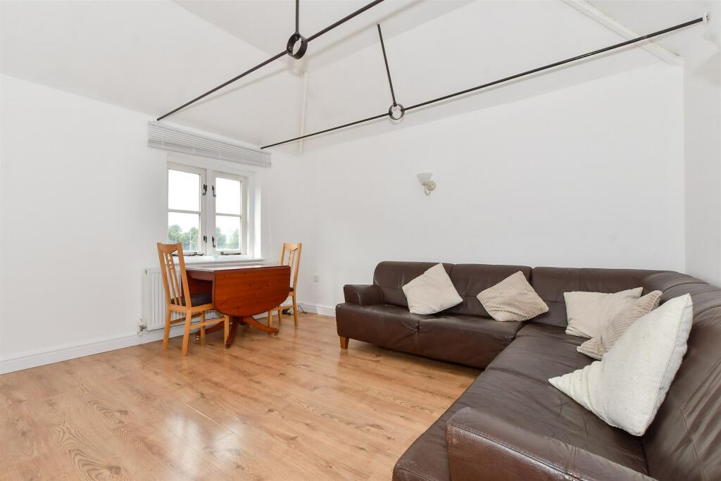 Additional image 8 of Station Road East, Canterbury, Kent