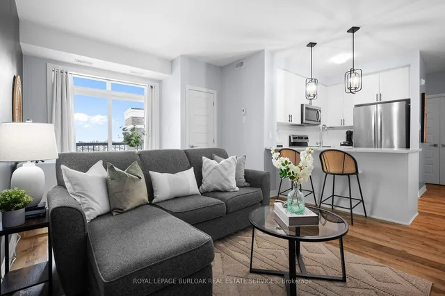 Additional image 6 of 610 Farmstead Dr Unit 602