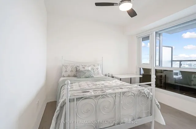 Additional image 21 of 509 Dundas St Unit 318