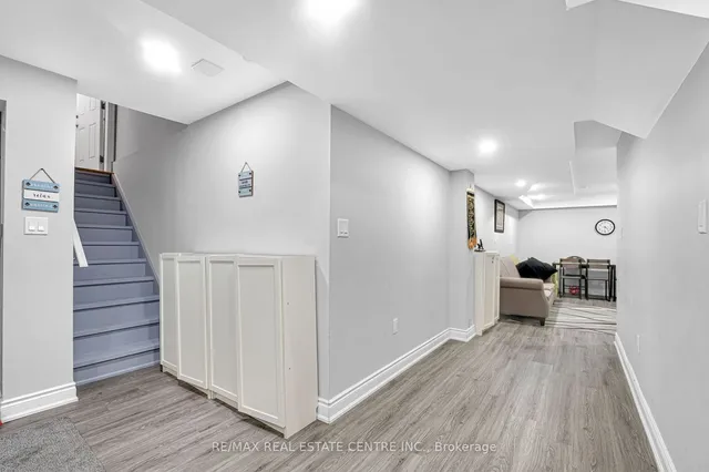 Additional image 32 of 418 Ramsey Pl