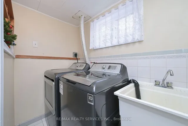 Additional image 22 of 4 Garden Ave