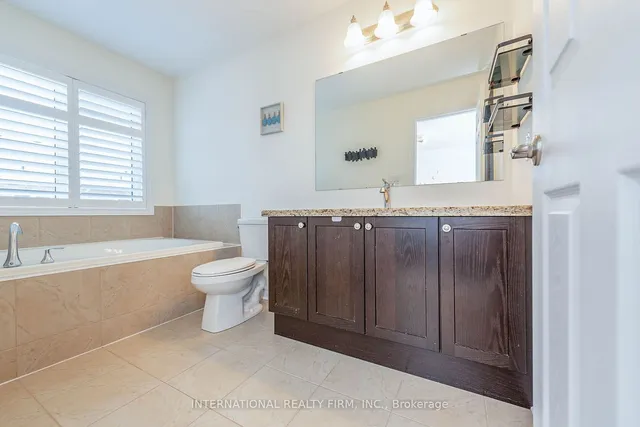 Additional image 16 of 99 Huguenot Rd