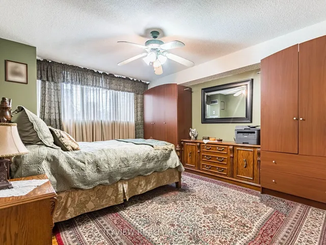 Additional image 19 of 3700 Kaneff Cres Unit 212