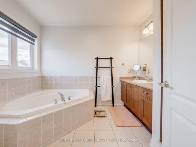 Additional image 23 of 438 Harkin Pl