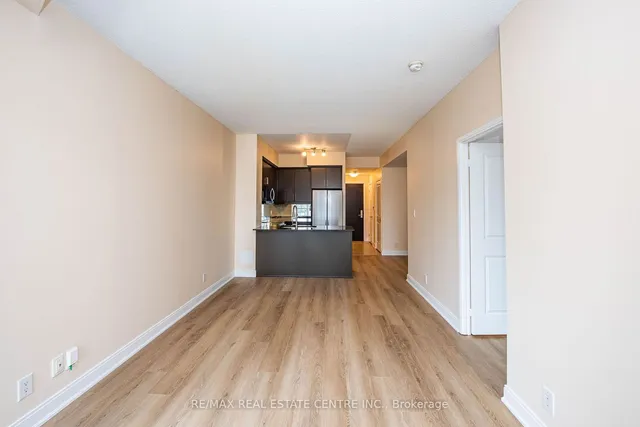 Additional image 10 of 50 Absolute Ave Unit 303