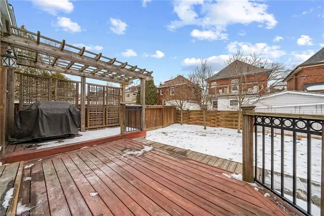 Additional image 44 of 61 Fairleigh Cres