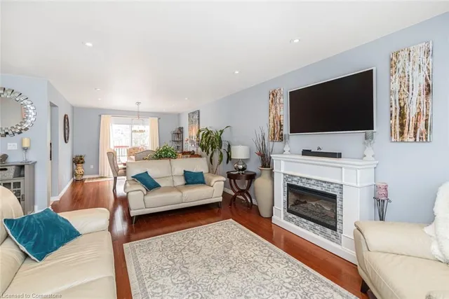 Additional image 6 of 647 Tomahawk Cres