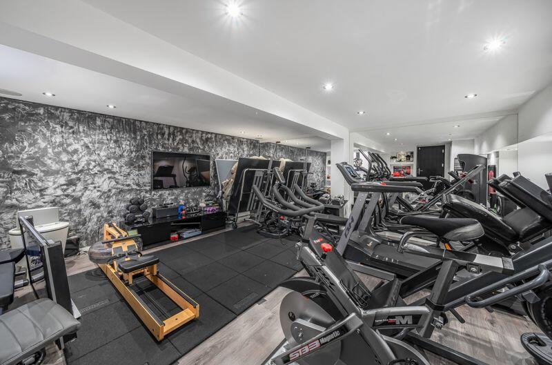 Additional image 17 of Russell Hill Road, West Purley