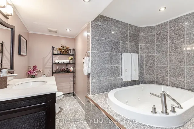 Additional image 34 of 1615 Sir Monty's Dr