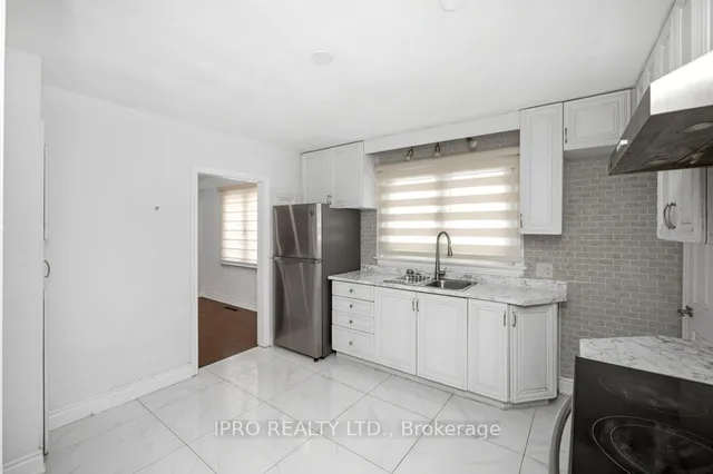 Additional image 12 of 41 Dumbarton Ave