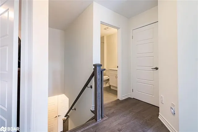 Additional image 16 of 1141 Duignan Crescent Cres