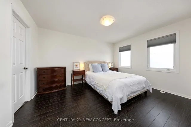 Additional image 17 of 890 Brassard Circ