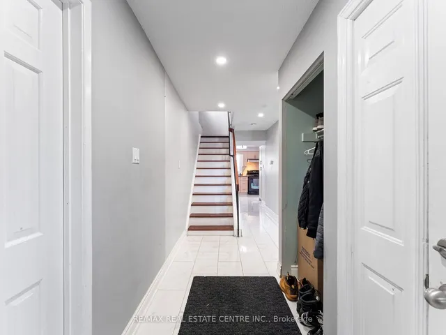 Additional image 4 of 7196 Delmonte Cres