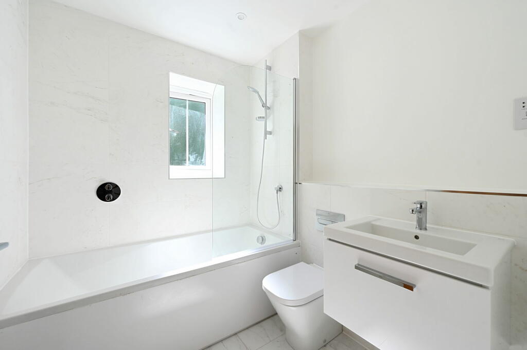 Additional image 9 of Lime Trees, Minster , Ramsgate , Kent, CT12 4FE